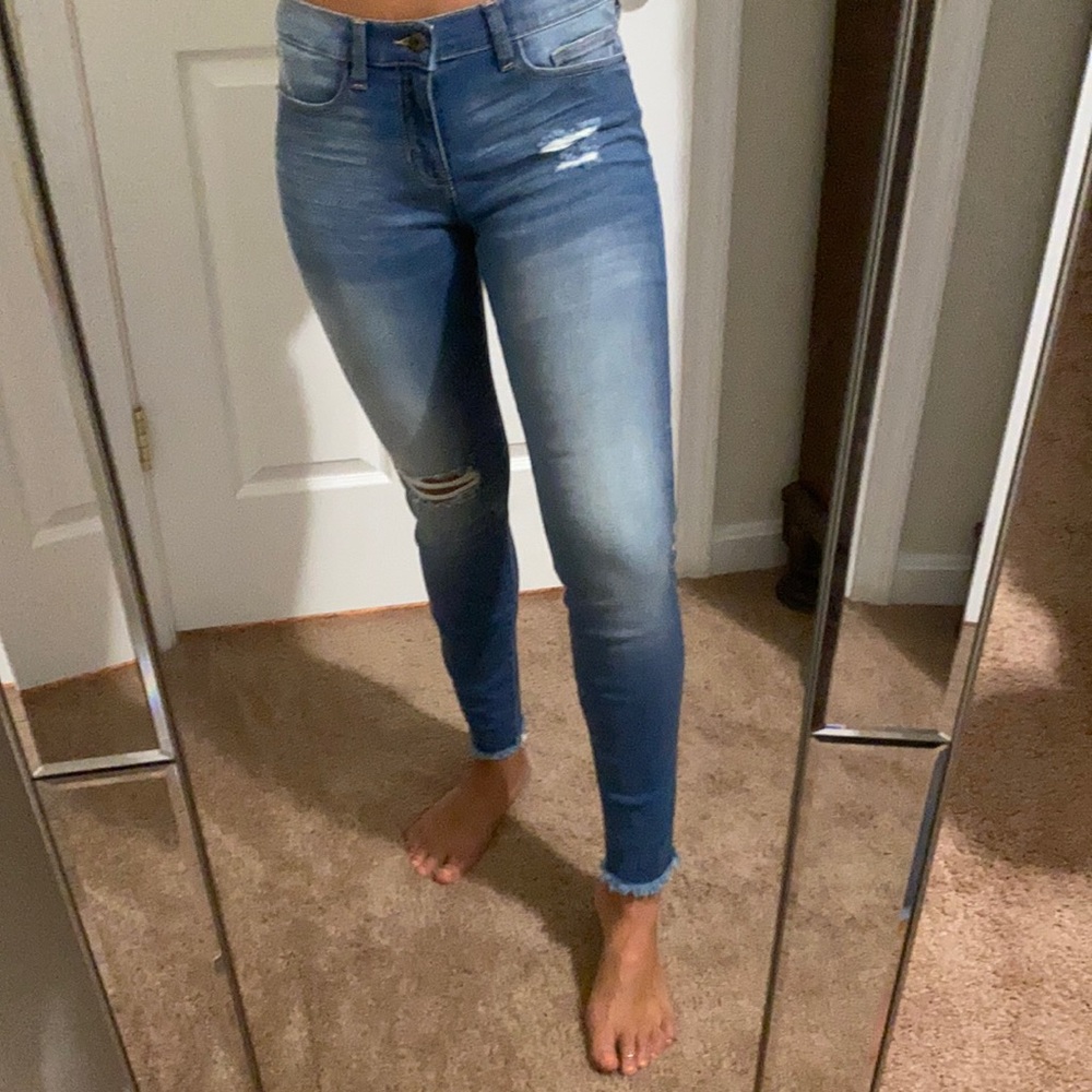 Distressed jeans NWOT